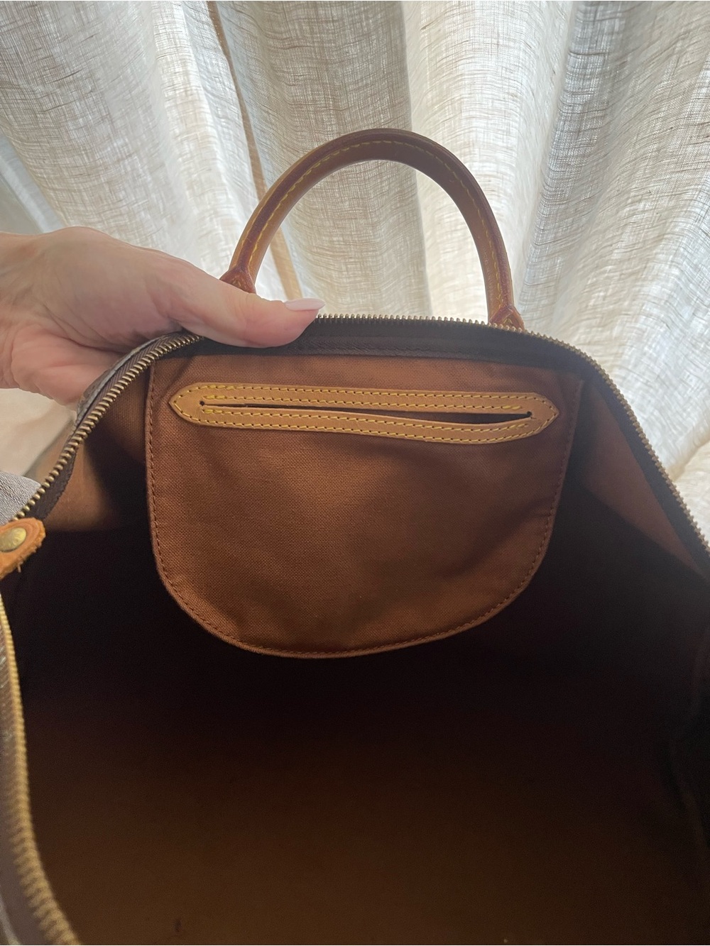 Vintage Louis Vuitton Monogram Speedy 40 - Picture 9 of 11
